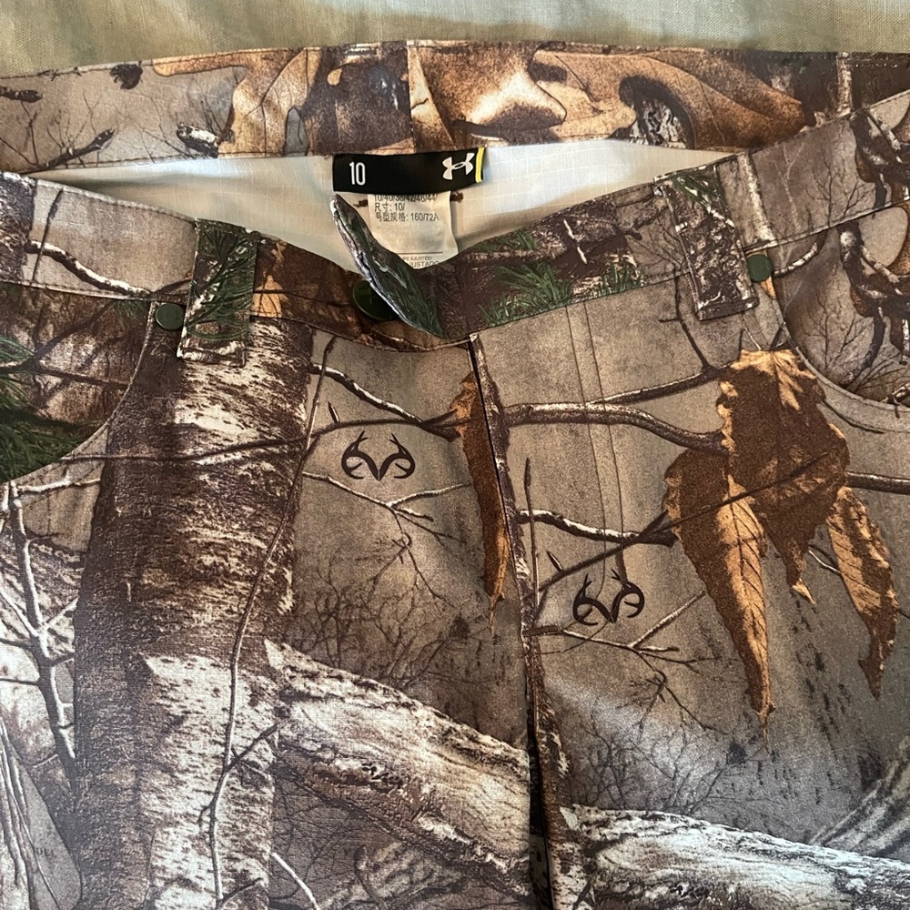 Under armour camo pants